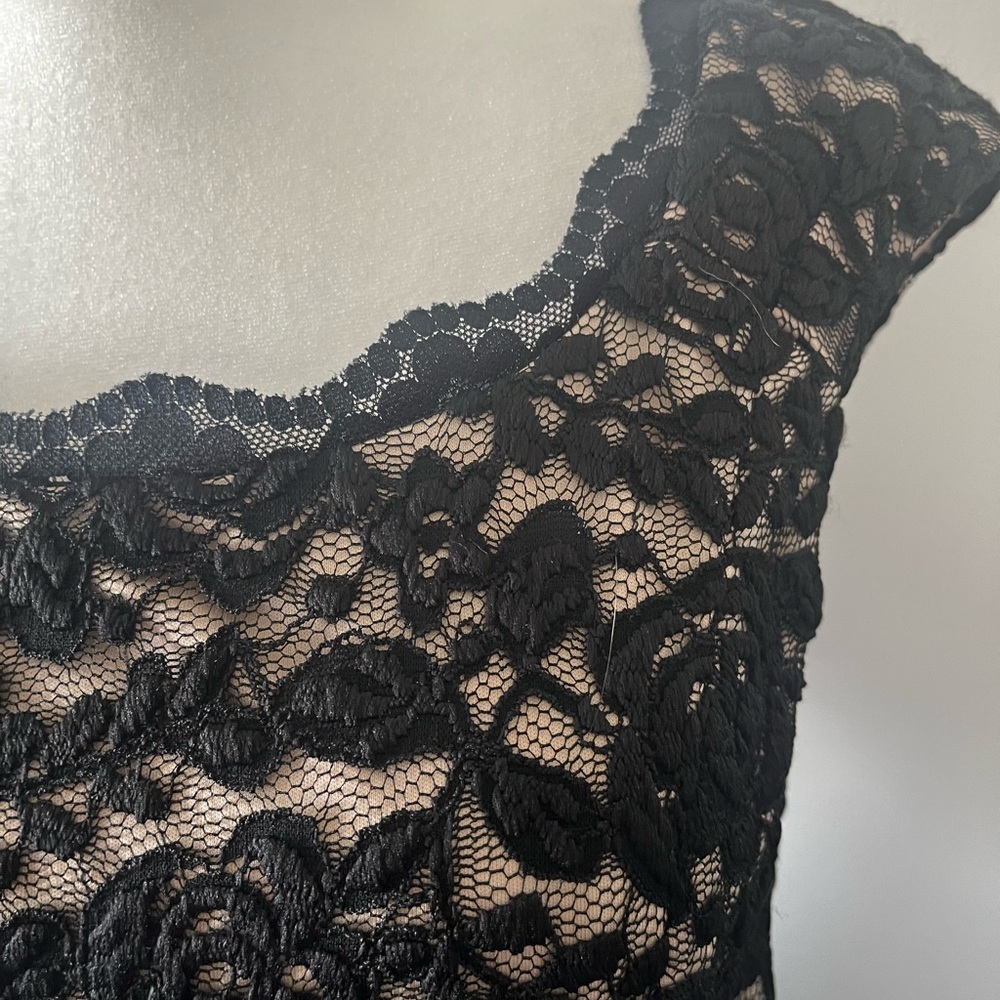 R&M Richards Black Lace Gown - Picture 3 of 5